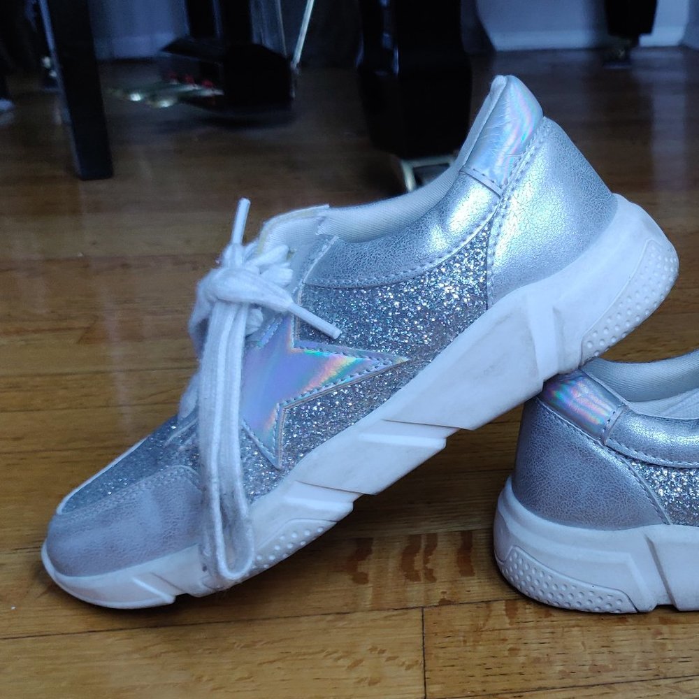 American Eagle shoes